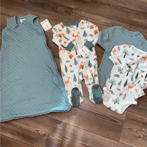 New Little Planet 100%Organic Fall Bundle - Picture 3 of 16